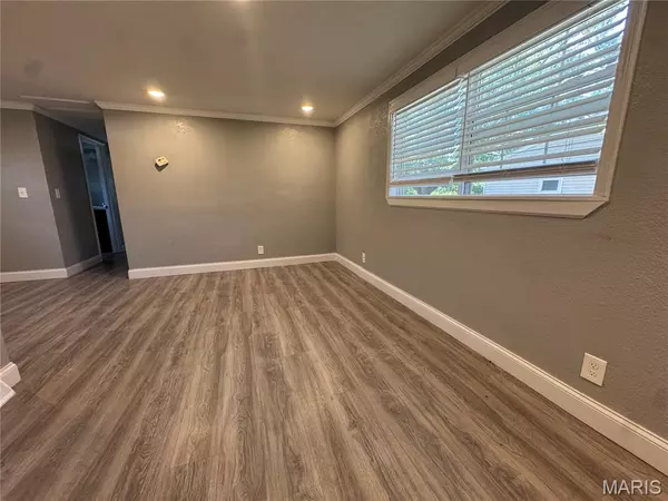 Poplar Bluff, MO 63901,2022 Sanders AVE