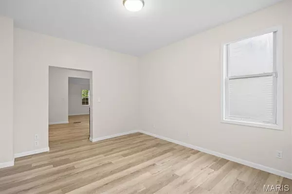 Belleville, IL 62221,1224 N Charles ST