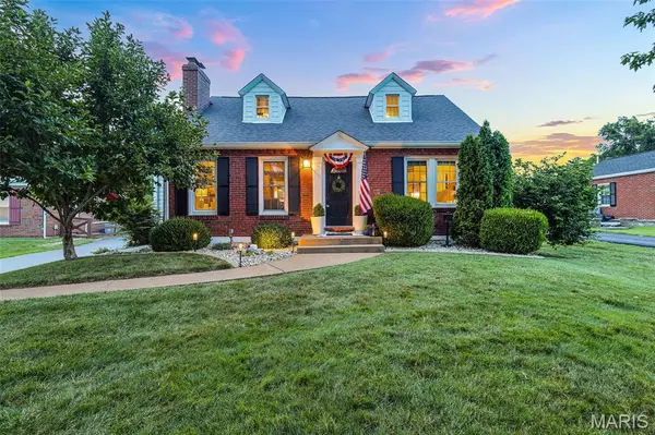 11947 Lombardy LN, St Louis, MO 63128