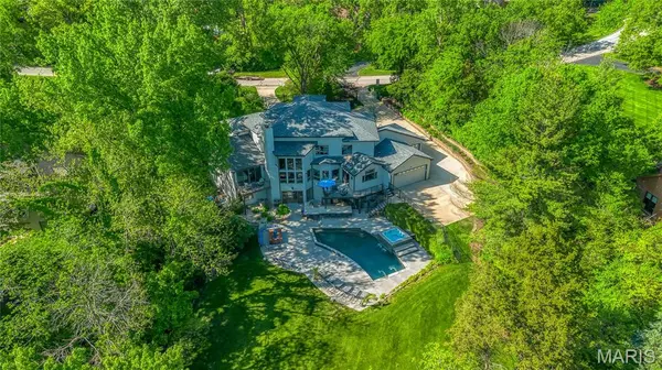 Town And Country, MO 63131,12826 Topping Manor DR