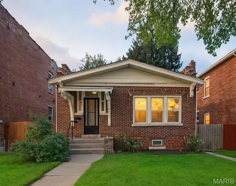 5024 Louisiana ST, St Louis, MO 63111