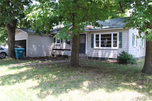 Caruthersville, MO 63830,206 E Poplar ST