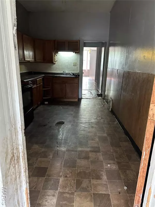 St Louis, MO 63111,4644 Michigan