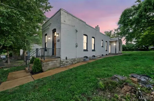 Unincorporated, MO 63125,307 Goetz AVE
