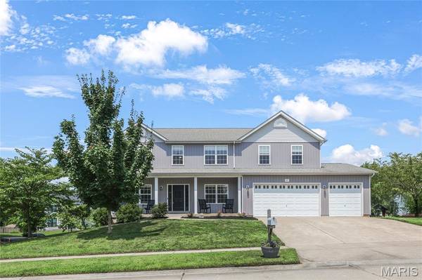 437 Valley Oaks DR, Wentzville, MO 63385
