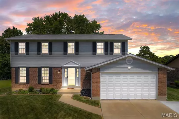 4018 Northbridge DR, St Peters, MO 63376