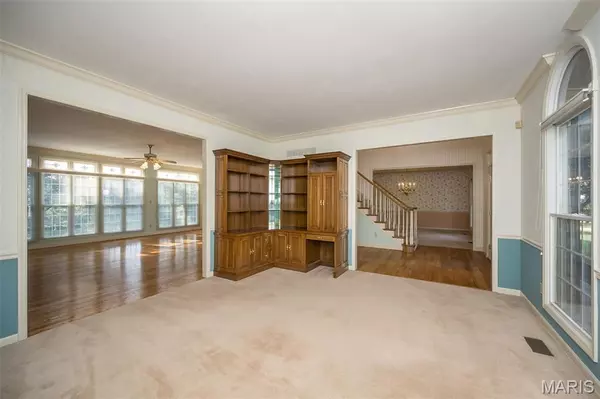 Chesterfield, MO 63005,2300 Sterling Pointe DR