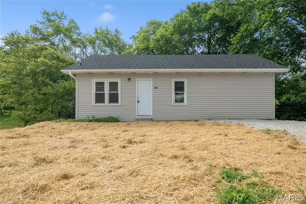 905 Greensferry RD, Jackson, MO 63755