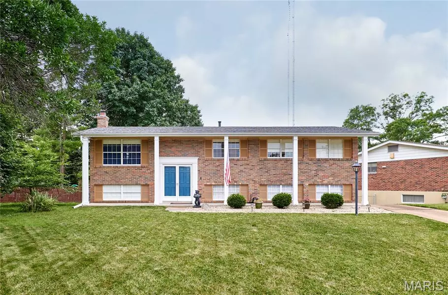 11258 Gravois RD, St Louis, MO 63126