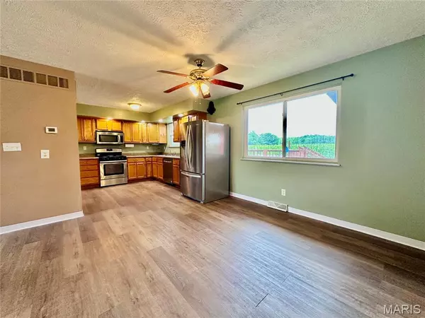 Brighton, IL 62012,402 Thomas ST