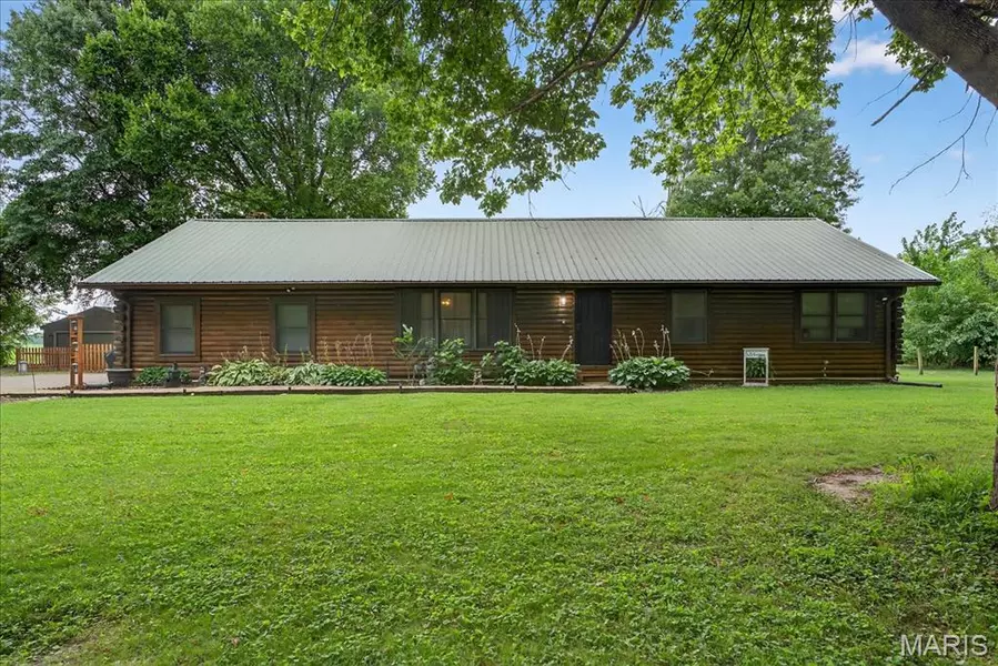 4102 Old Alton RD, Granite City, IL 62040