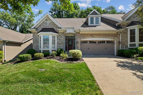 608 Paddington Hill DR, Chesterfield, MO 63017