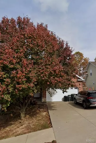 329 Carmel Valley Way WAY, St Robert, MO 65584