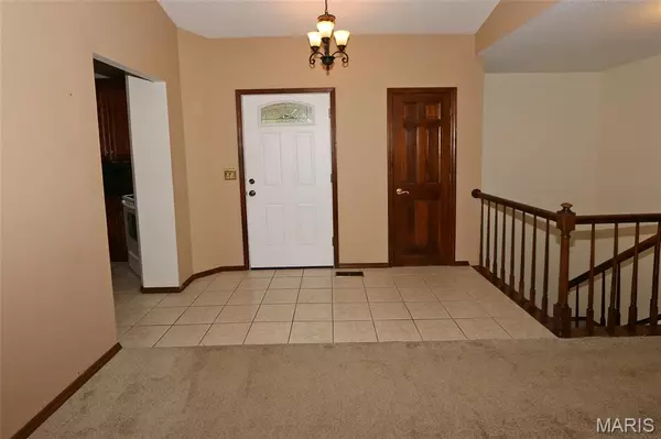 St Peters, MO 63376,372 Windsor PL