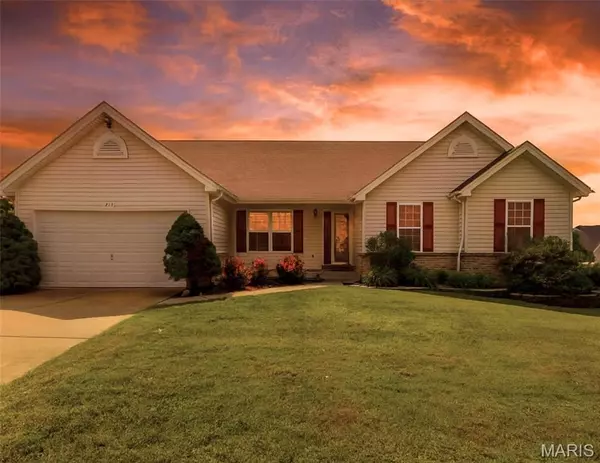 213 Black Oak DR, St Peters, MO 63376