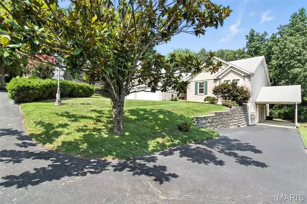 Pevely, MO 63070,123 Saint Benedict