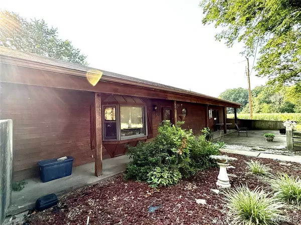 Montgomery City, MO 63361,15 Fox RD