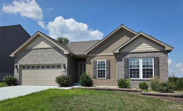 1828 Oak DR, Festus, MO 63028
