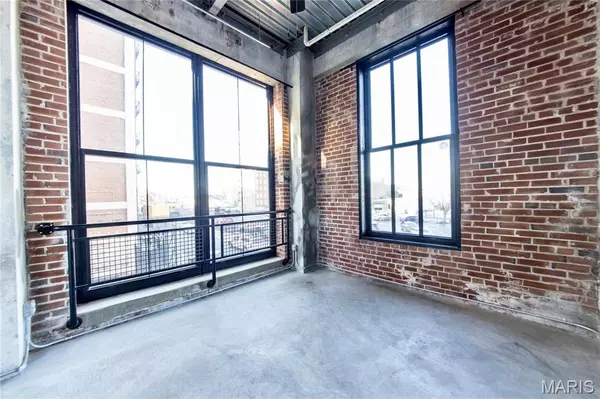 St Louis, MO 63103,1601 Washington Ave #210