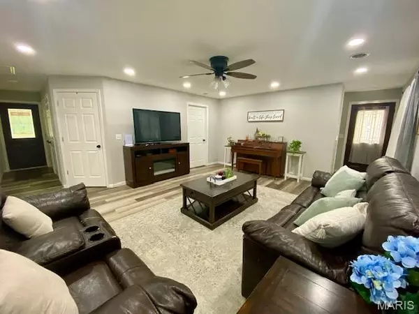 Doniphan, MO 63935,10088 Ripley Route -Y