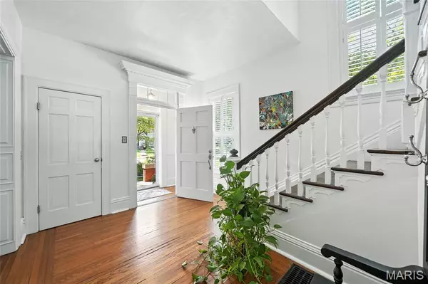 Webster Groves, MO 63119,685 Clark AVE