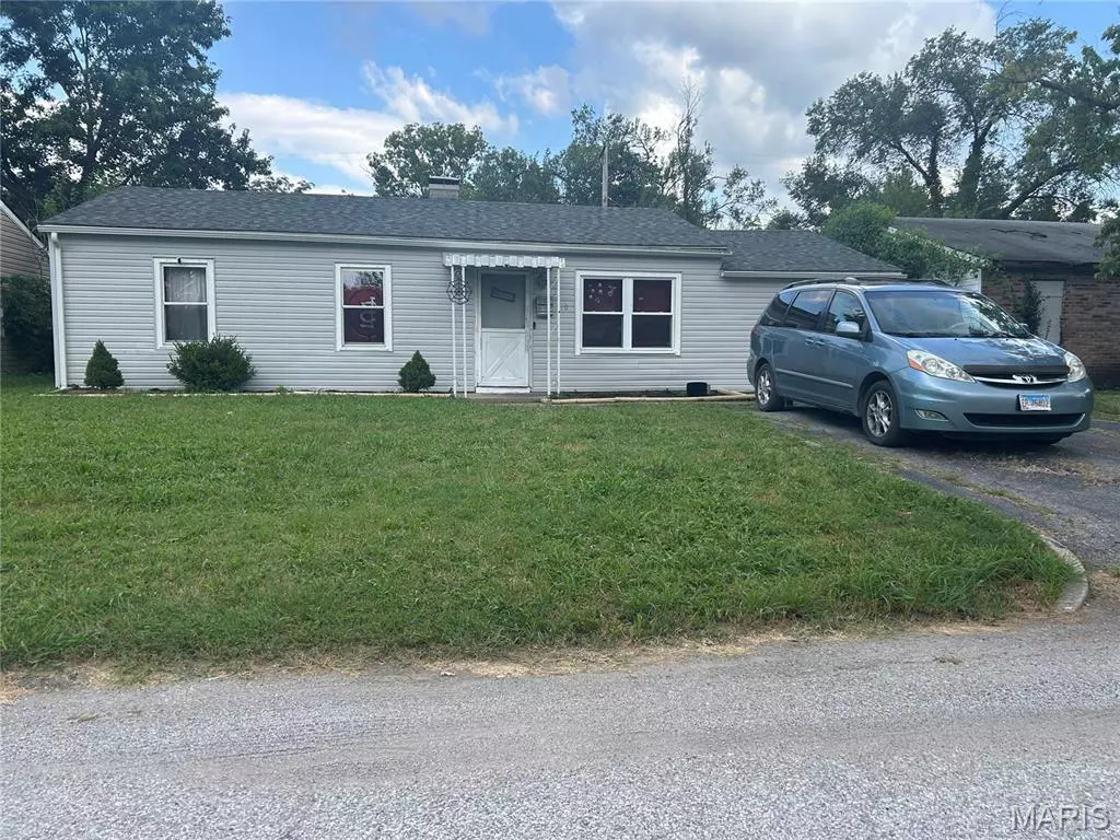 Cahokia, IL 62206,710 Saint Barbara LN