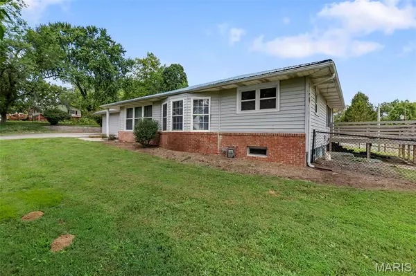 609 Broadway ST, Marble Hill, MO 63764