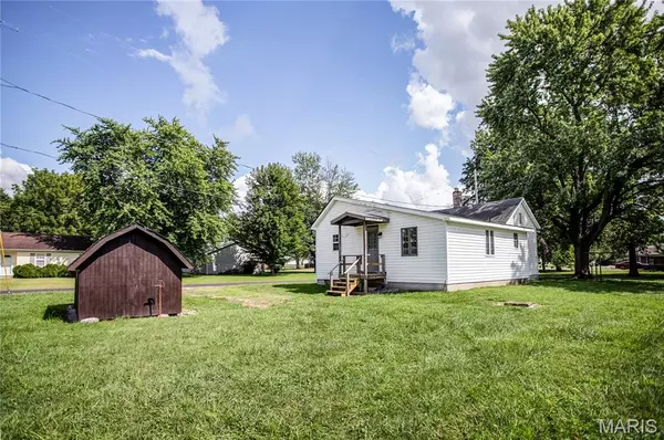 Brighton, IL 62012,216 Oak ST