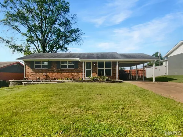 St Louis, MO 63129,712 Aqua Ridge DR