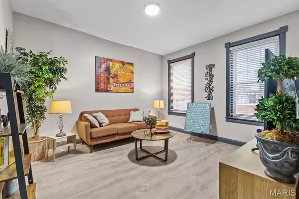 St Louis, MO 63110,3857 Blaine AVE