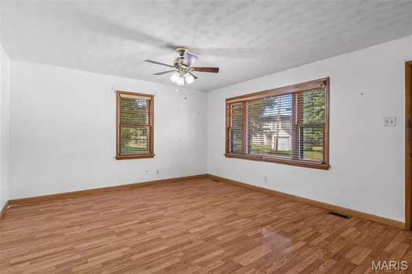 Farmington, MO 63640,16 N Alexander ST