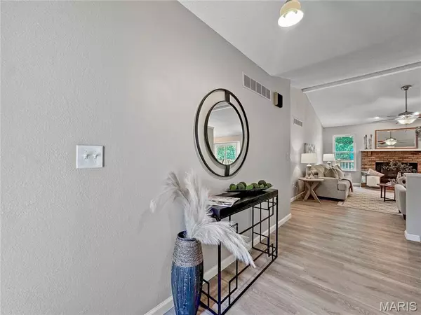 Glen Carbon, IL 62034,20 Englewood DR