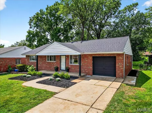 Overland, MO 63114,1913 Hurstgreen DR