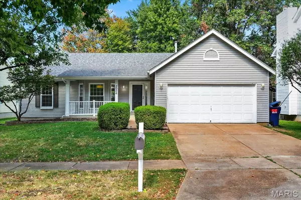 3006 Willow Creek Estates DR, Florissant, MO 63031