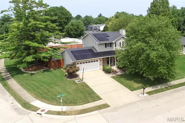 1117 Cobblestone DR, Edwardsville, IL 62025