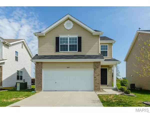 1029 Chesterfield DR, Wentzville, MO 63385