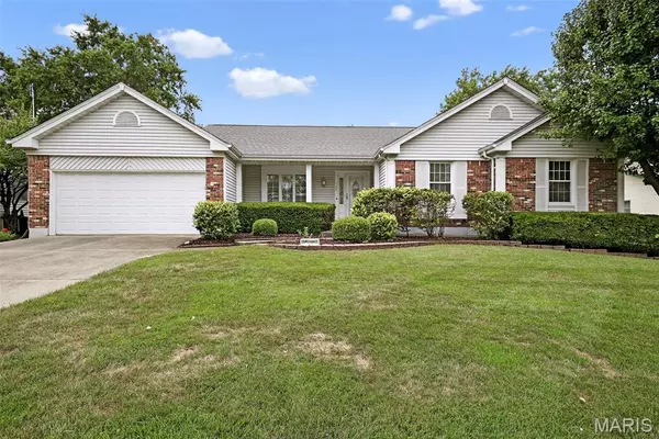 149 Montana DR, St Charles, MO 63304