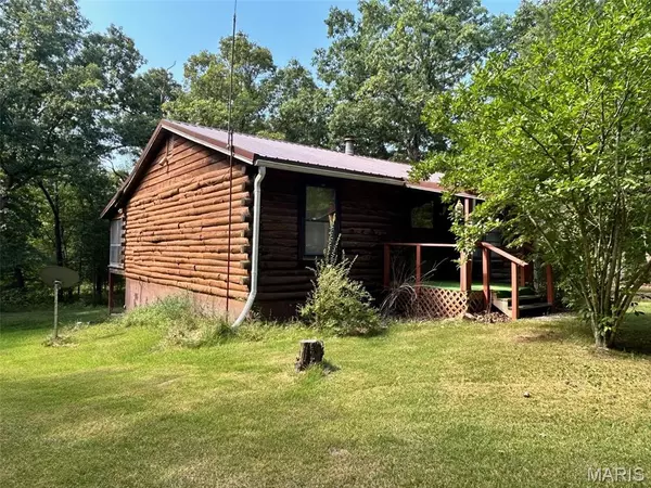 10 Oak Ridge RD, Sullivan, MO 63080