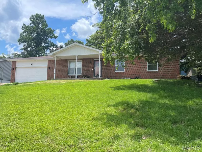 509 Lake Shore DR, St Clair, MO 63077
