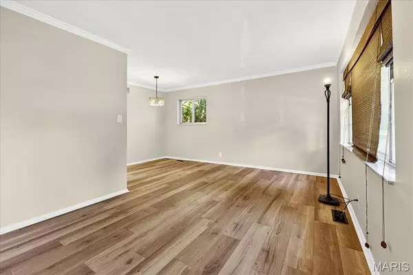 St Louis, MO 63143,7120 Rabenberg PL