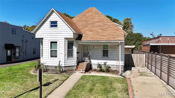 611 W Main ST, Collinsville, IL 62234