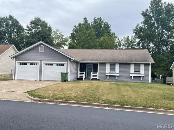 Rolla, MO 65401,404 Greentree RD