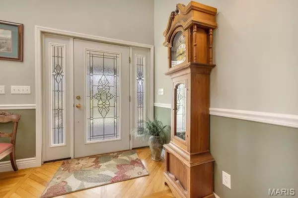 Warrenton, MO 63383,20054 Shady Tree LN