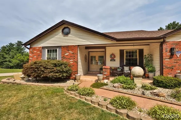 Maryland Heights, MO 63043,12211 Country Place DR
