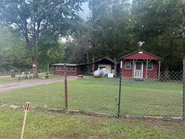 2112 Silver Springs DR, Bonne Terre, MO 63628