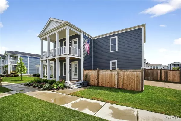 345 Tiber PL, St Charles, MO 63301