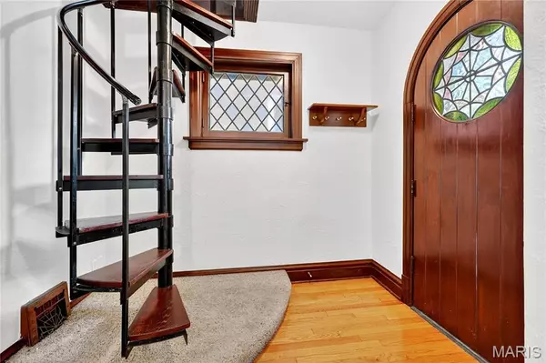 St Louis, MO 63109,5505 Lisette AVE