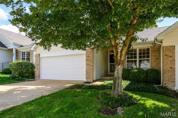 1012 Arbor Pointe DR, Manchester, MO 63088