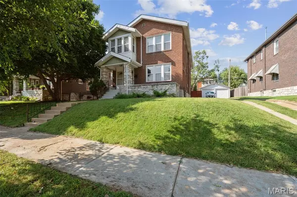 St Louis, MO 63109,5043 Bancroft AVE