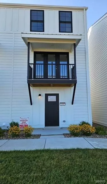 108 Canal Cottage Alley, St Charles, MO 63301